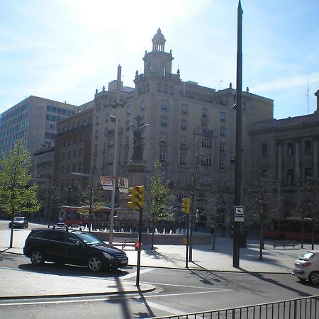 Apartamentos Plaza Espana Deluxe Saragossa Zewnętrze zdjęcie